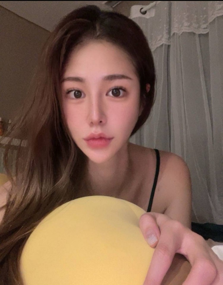 穿越兽世爽翻了(N)作者:西洲客,免费韩剧在线观看